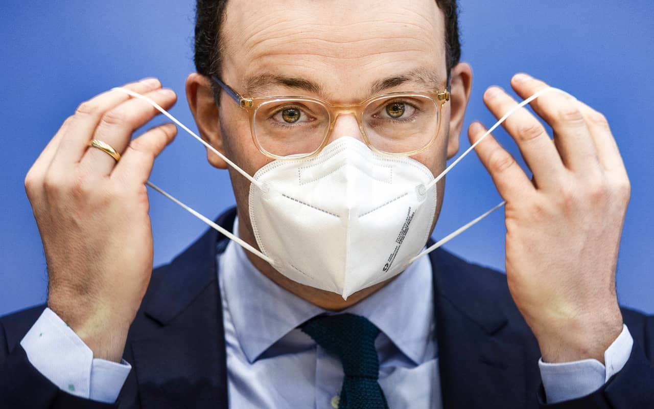 Jens Spahn & Maskendeals